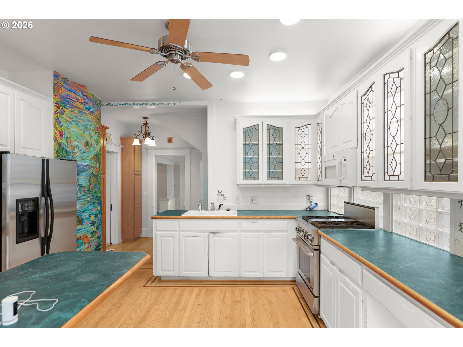 2936 Southeast Taylor Street Portland, OR 97214 - Photo 13 of 27