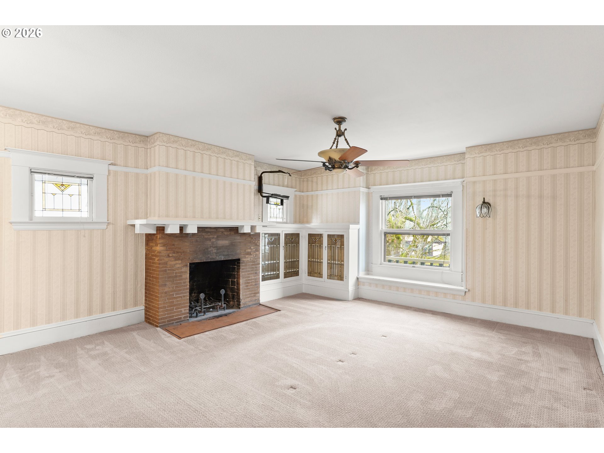 2936 Southeast Taylor Street Portland, OR 97214 - Photo 16 of 27 Sitting Room