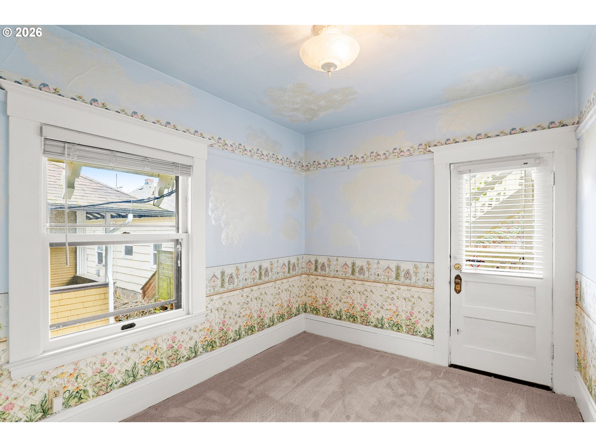 2936 Southeast Taylor Street Portland, OR 97214 - Photo 19 of 27