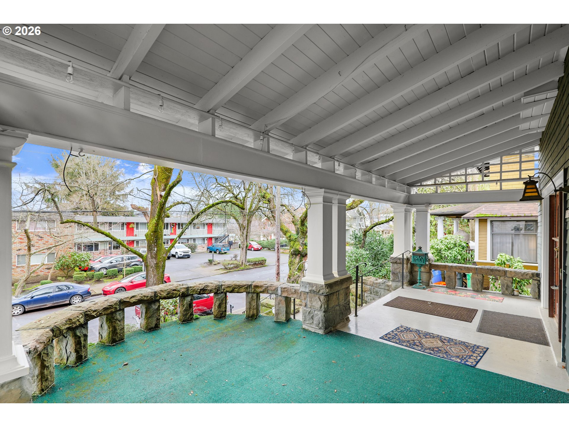 2936 Southeast Taylor Street Portland, OR 97214 - Photo 3 of 27 Porch