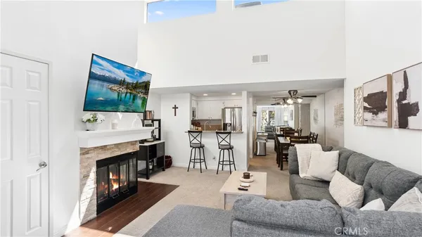 $509,000 | 23921 Del Monte Dr., Unit 34, Valencia, CA 91355