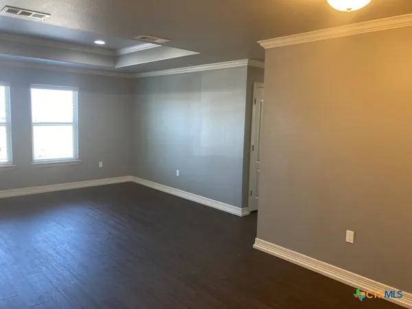 $1,295 | 2710 South Clear Creek Road, Unit 202, Killeen, TX 76549