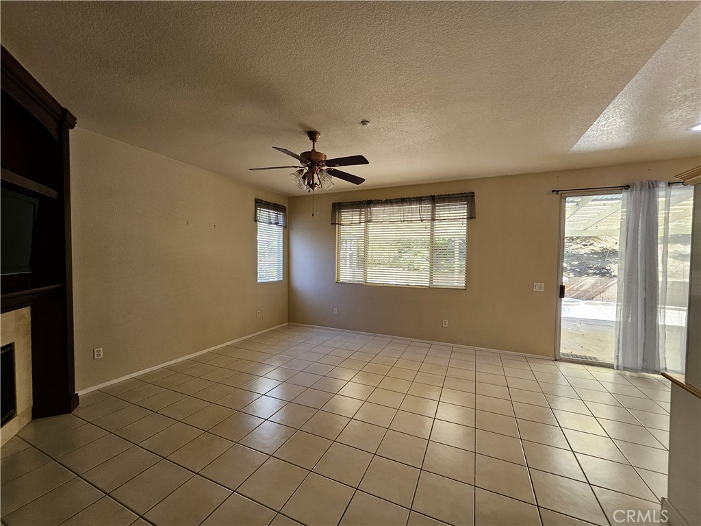 1366 Withorn Court Riverside, CA 92507 - Photo 6 of 23 Gallery Image 6
