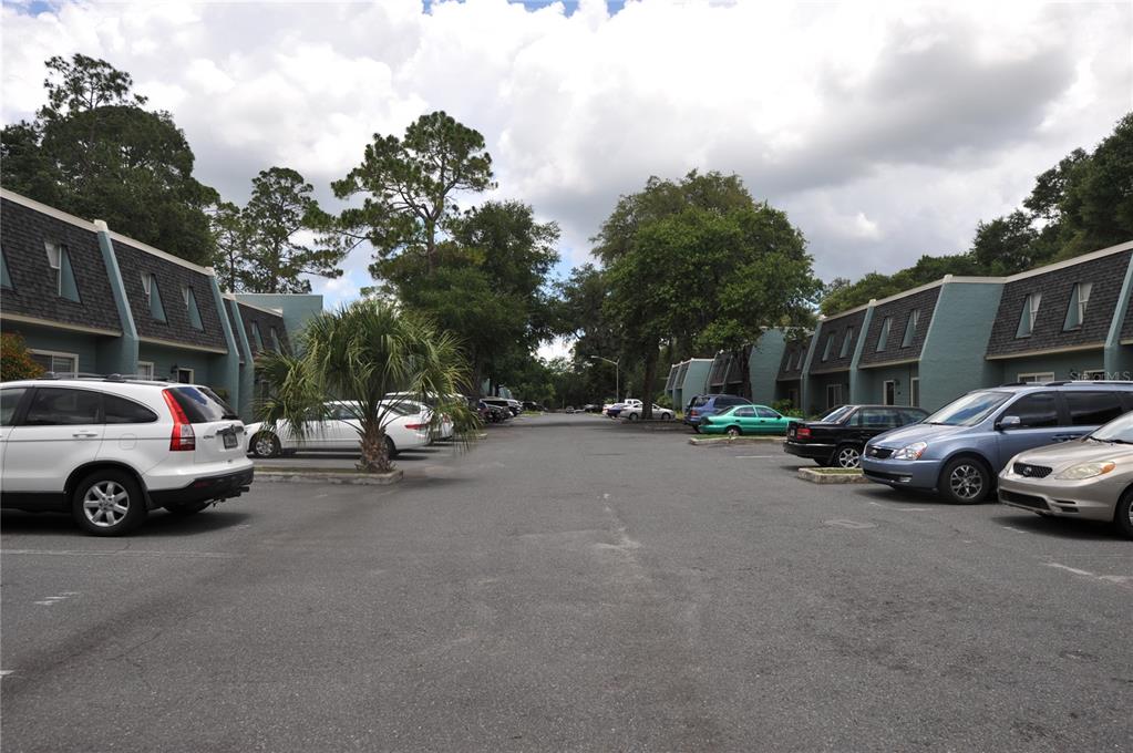 501 Southwest 75th Street, Unit A14 Gainesville, FL 32607 - Photo 2 of 36