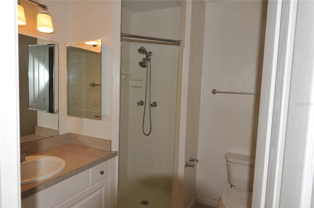 501 Southwest 75th Street, Unit A14 Gainesville, FL 32607 - Photo 23 of 36