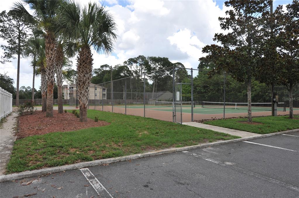 501 Southwest 75th Street, Unit A14 Gainesville, FL 32607 - Photo 5 of 36