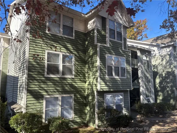 $84,000 | 1025 Wood Creek Drive, Unit 9, Fayetteville, NC 28314