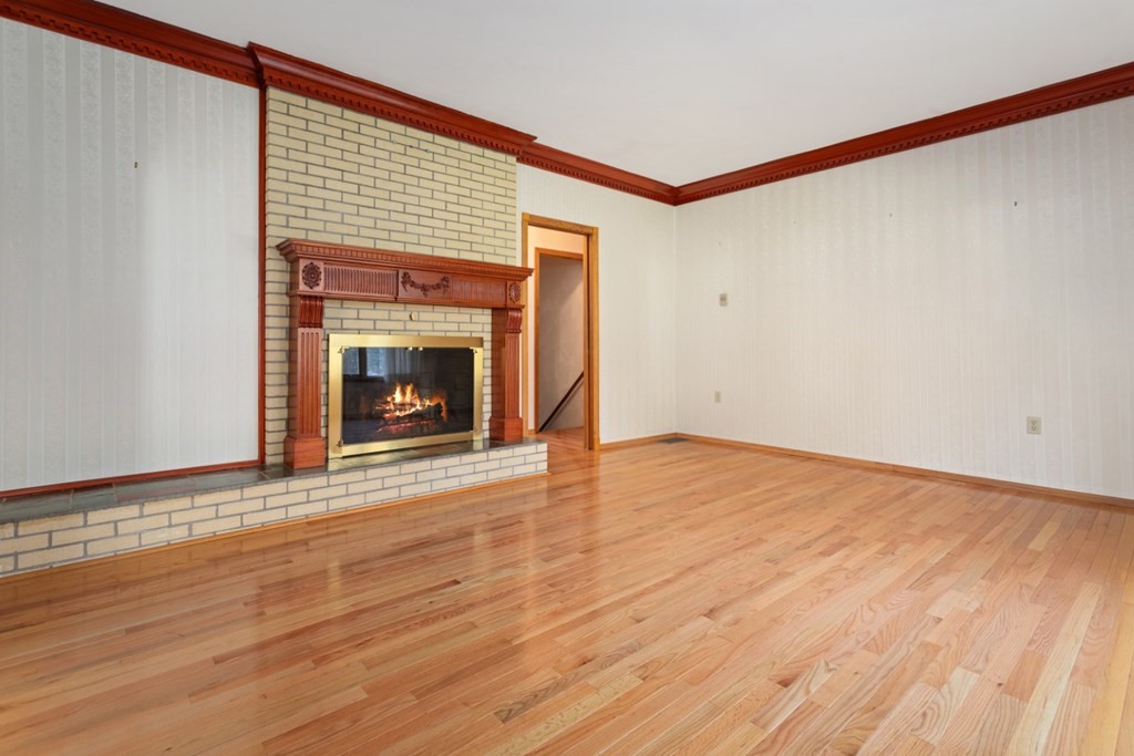 29 Midland Road Lynnfield, MA 01940 - Photo 14 of 33 Gallery Image 14