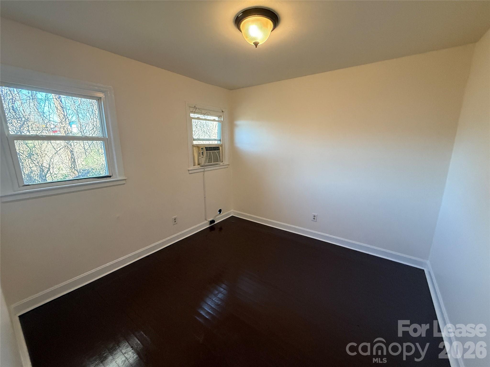 1520 Effingham Road Charlotte, NC 28208 - Photo 3 of 4