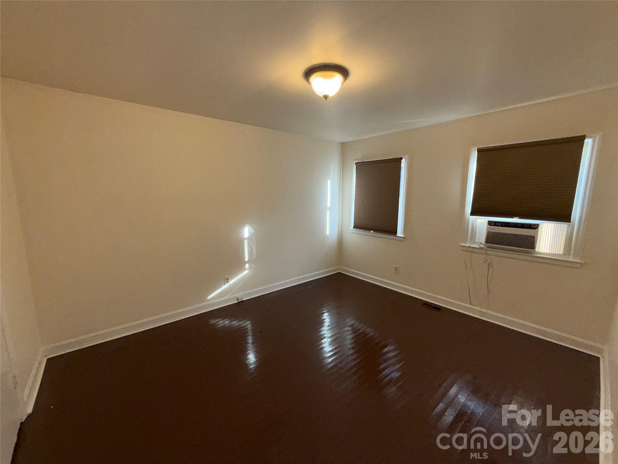 1520 Effingham Road Charlotte, NC 28208 - Photo 4 of 4