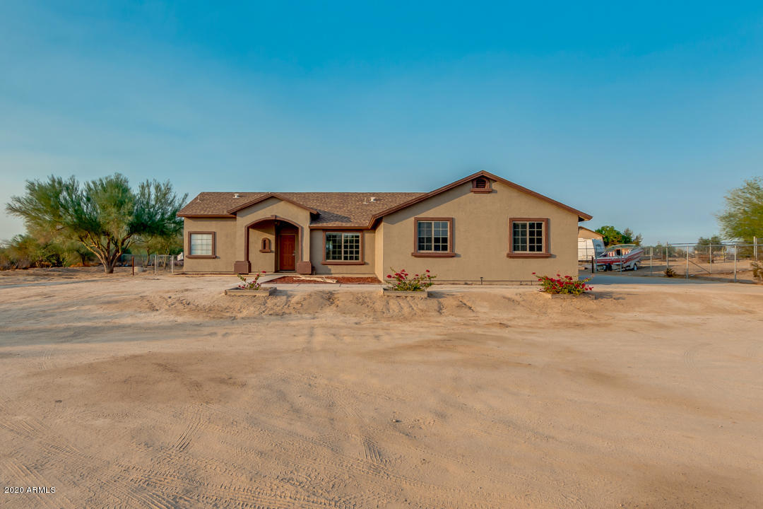 20632 West Cheyenne Road Buckeye, AZ 85326 - Photo 3 of 67 01-Cheyenne