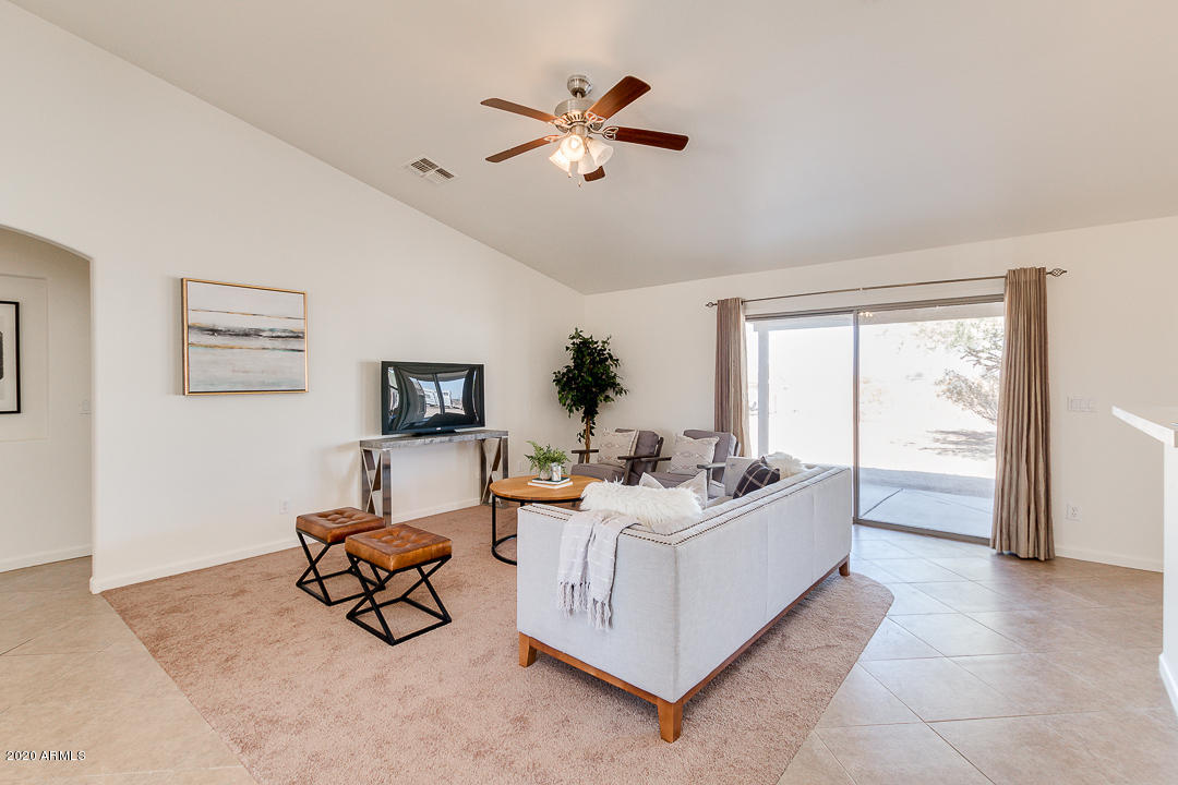20632 West Cheyenne Road Buckeye, AZ 85326 - Photo 6 of 67 04-Cheyenne