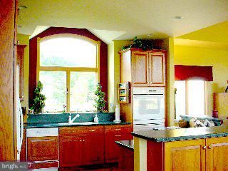 150 Petticoat Bridge Road Columbus, NJ 08022 - Photo 2 of 6
