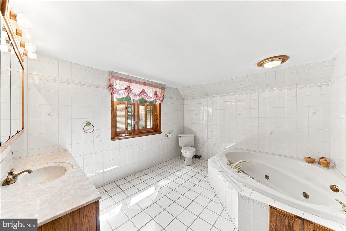 468 Kirks Mill Road Nottingham, PA 19362 - Photo 26 of 48 Spacious bathroom with natural light.