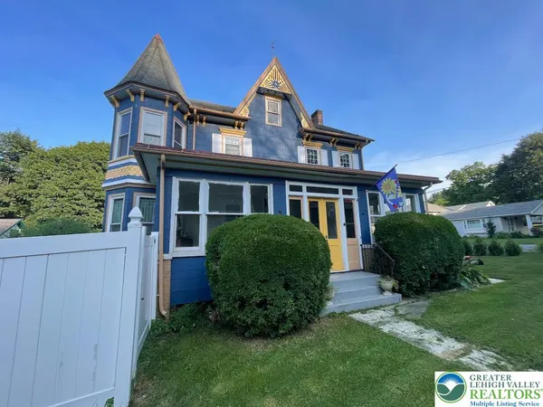 $499,900 | 6423 Front Street, Bangor, PA 18013