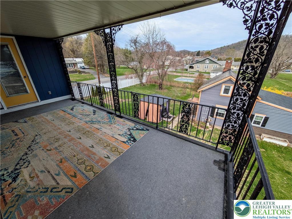 6423 Front Street Bangor, PA 18013 - Photo 36 of 60