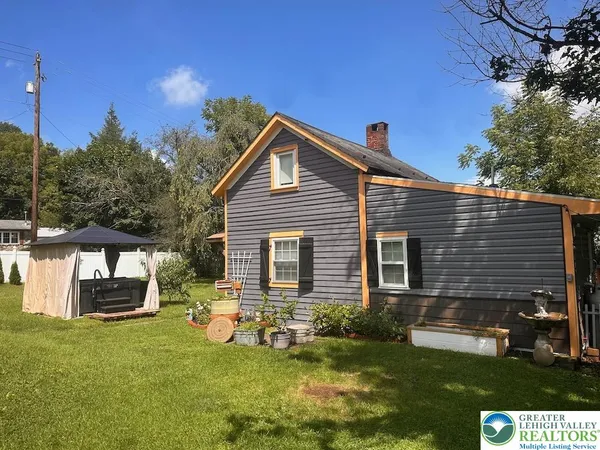$499,900 | 6423 Front Street, Bangor, PA 18013