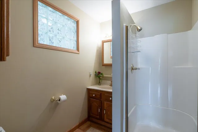 $699,000 | 76 Donahue Drive, South Thomaston, ME 04858