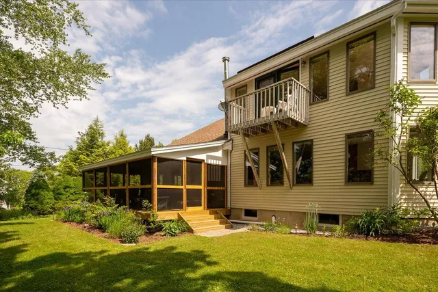 $699,000 | 76 Donahue Drive, South Thomaston, ME 04858