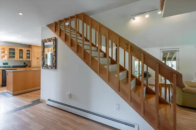 $699,000 | 76 Donahue Drive, South Thomaston, ME 04858