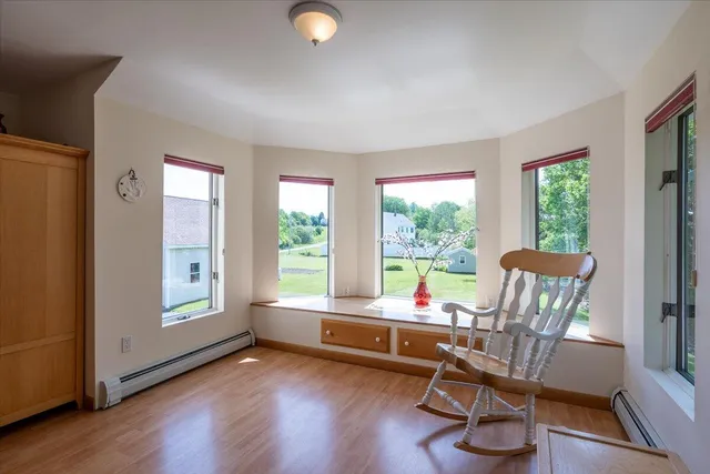 $699,000 | 76 Donahue Drive, South Thomaston, ME 04858