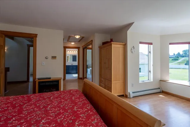 $699,000 | 76 Donahue Drive, South Thomaston, ME 04858