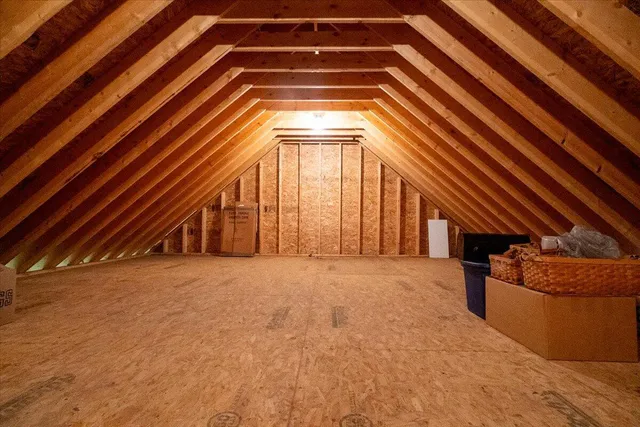 $699,000 | 76 Donahue Drive, South Thomaston, ME 04858