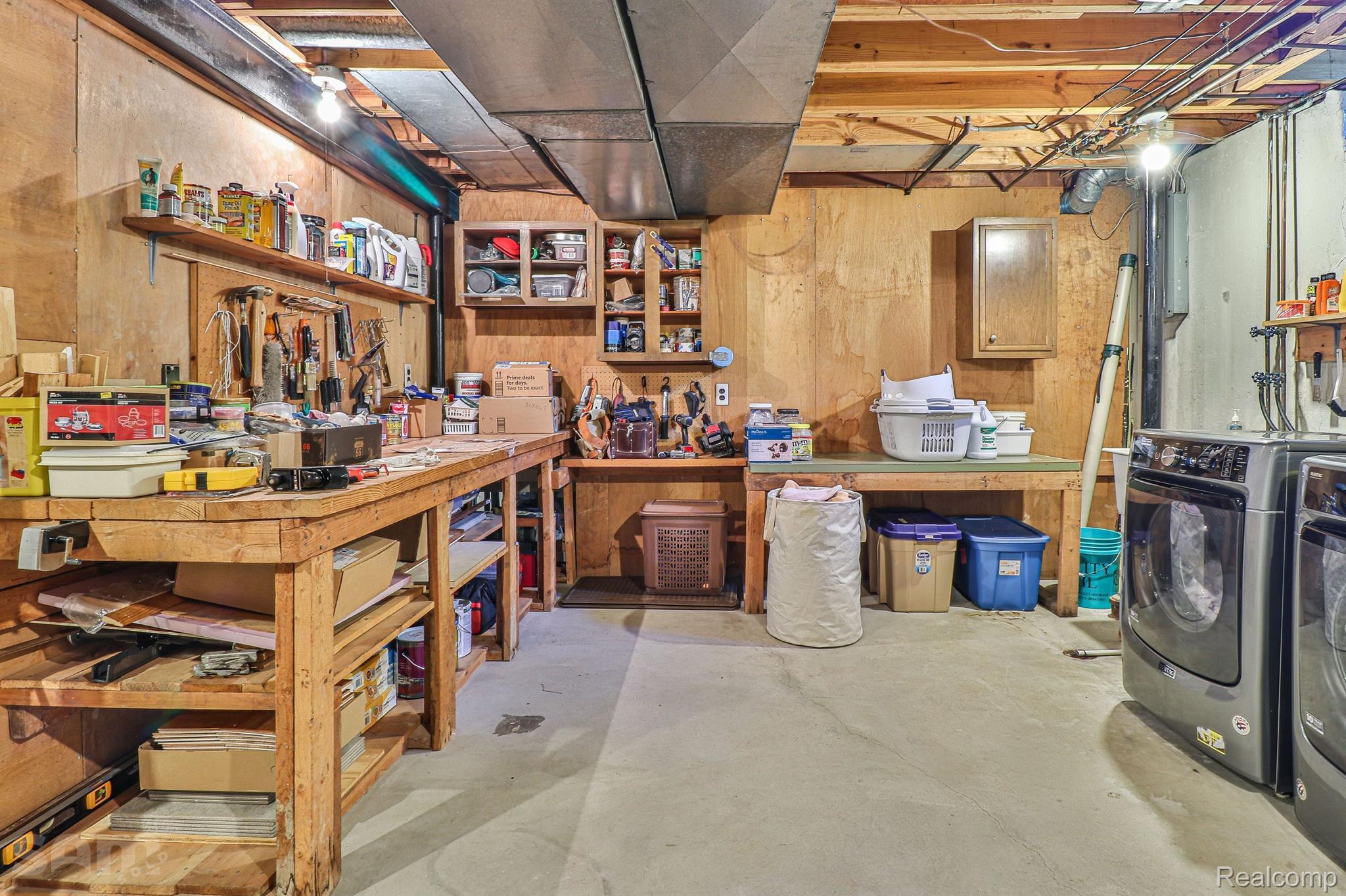 1243 Shenandoah Drive Rochester, MI 48306 - Photo 33 of 40 Gallery Image 33