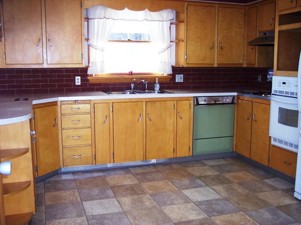 199 Meriden Road Lebanon, NH 03766 - Photo 5 of 19 Gallery Image 5
