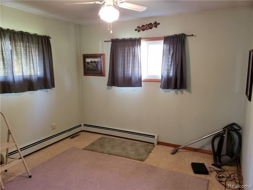 5095 Hasslick Road North Branch, MI 48461 - Photo 18 of 42 Bedroom 2.jpg