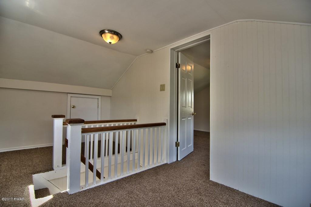 115 Gravity Road Lake Ariel, PA 18436 - Photo 26 of 45 2nd Floor Hall View 1