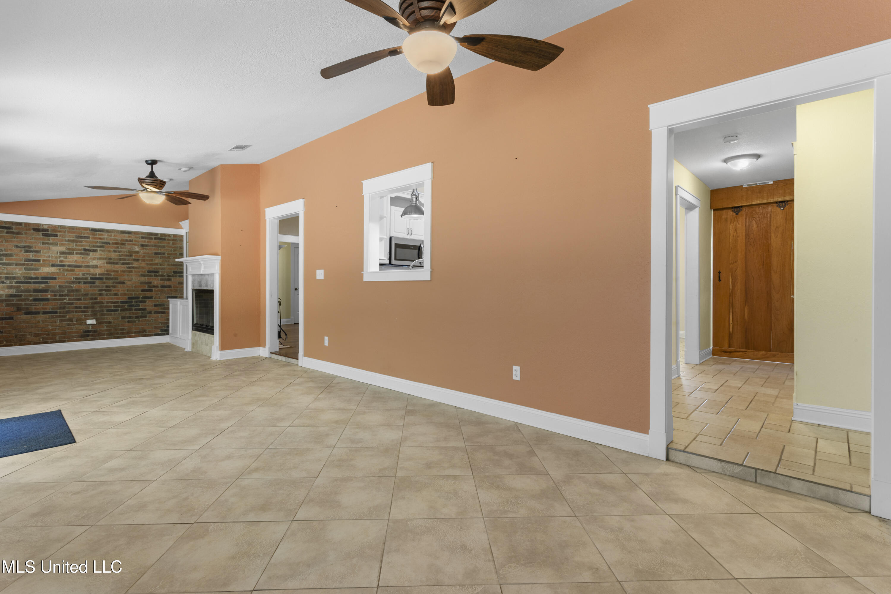 3300 Seabass Road Gautier, MS 39553 - Photo 12 of 36 0012