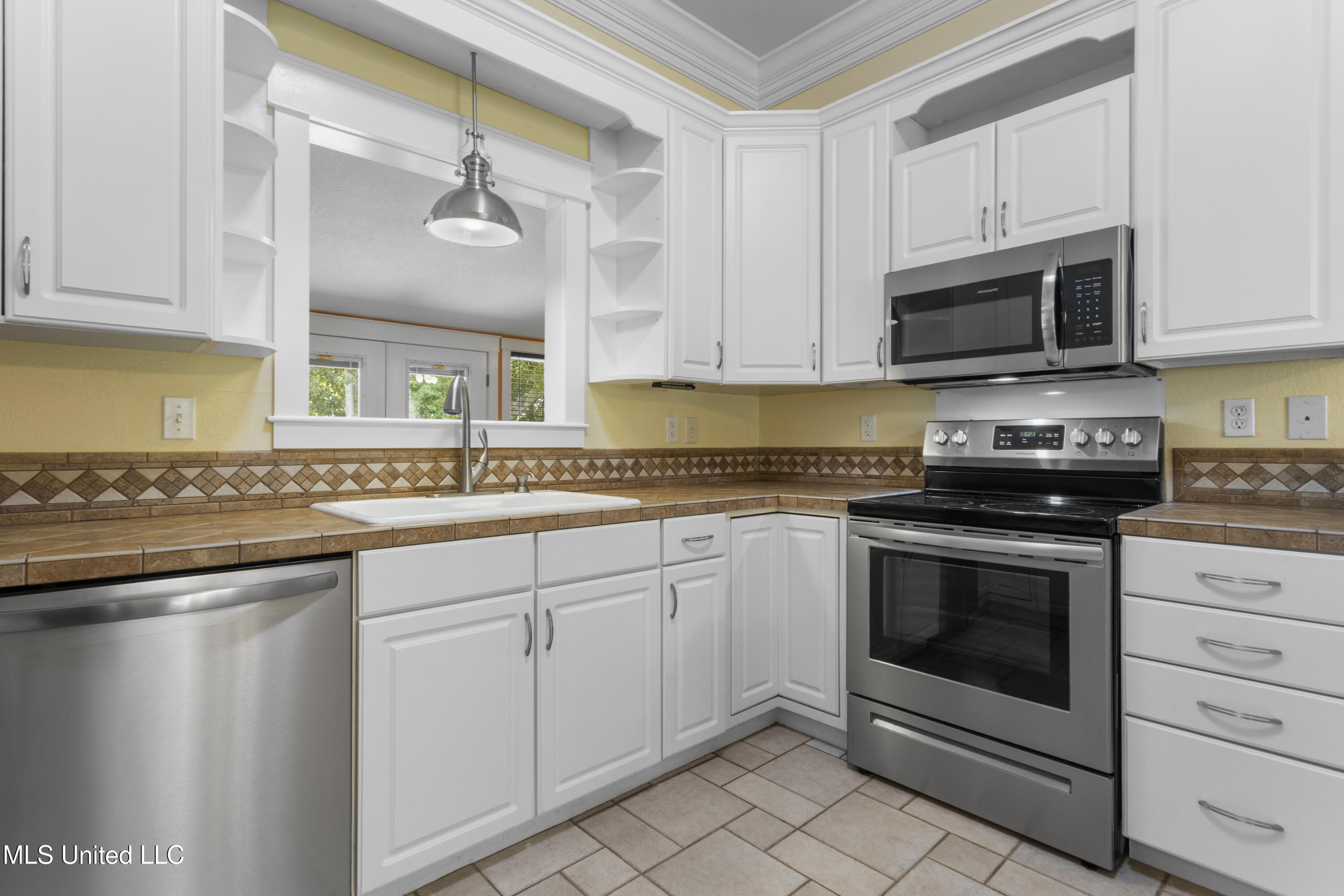 3300 Seabass Road Gautier, MS 39553 - Photo 15 of 36 0015