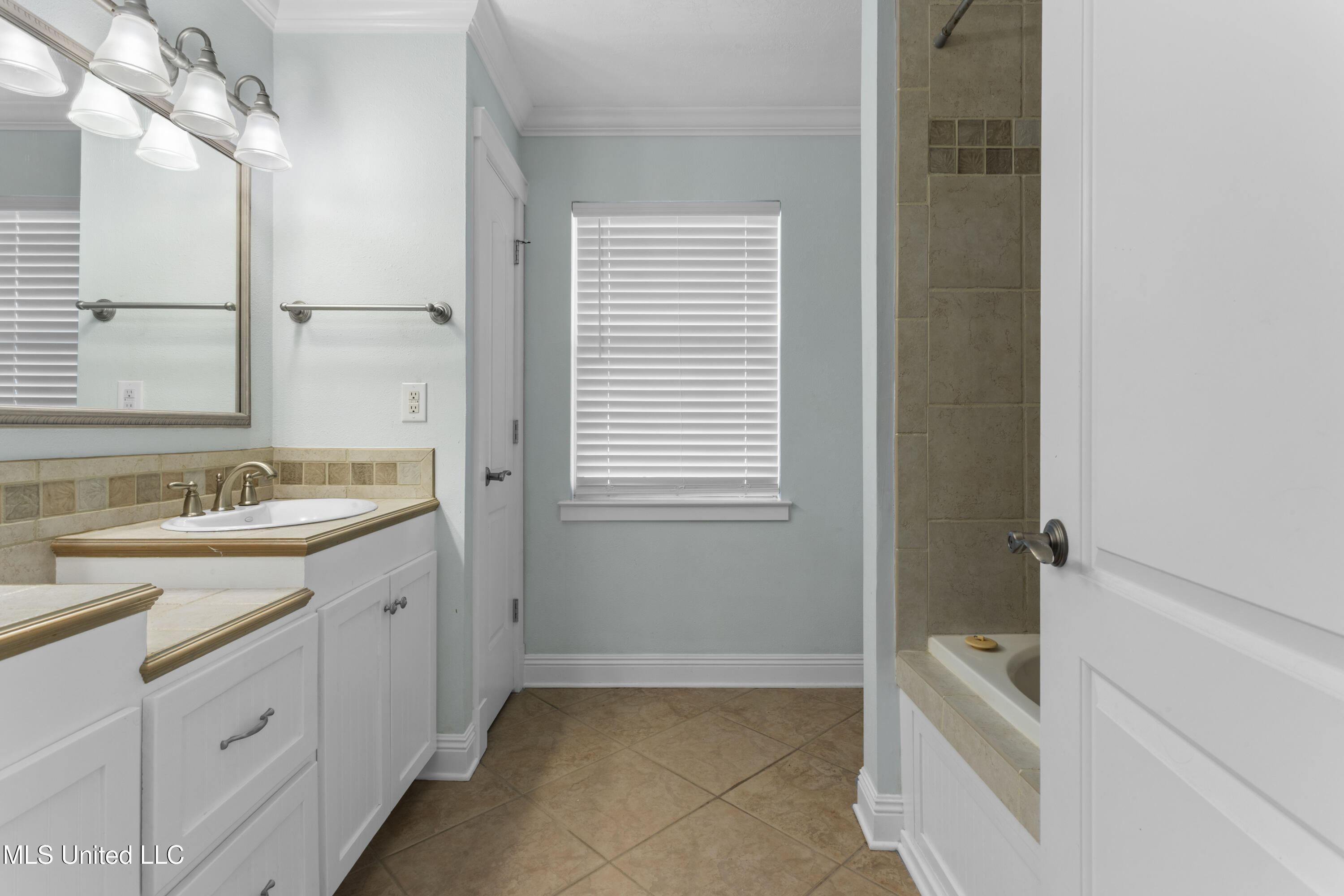 3300 Seabass Road Gautier, MS 39553 - Photo 22 of 36 0022