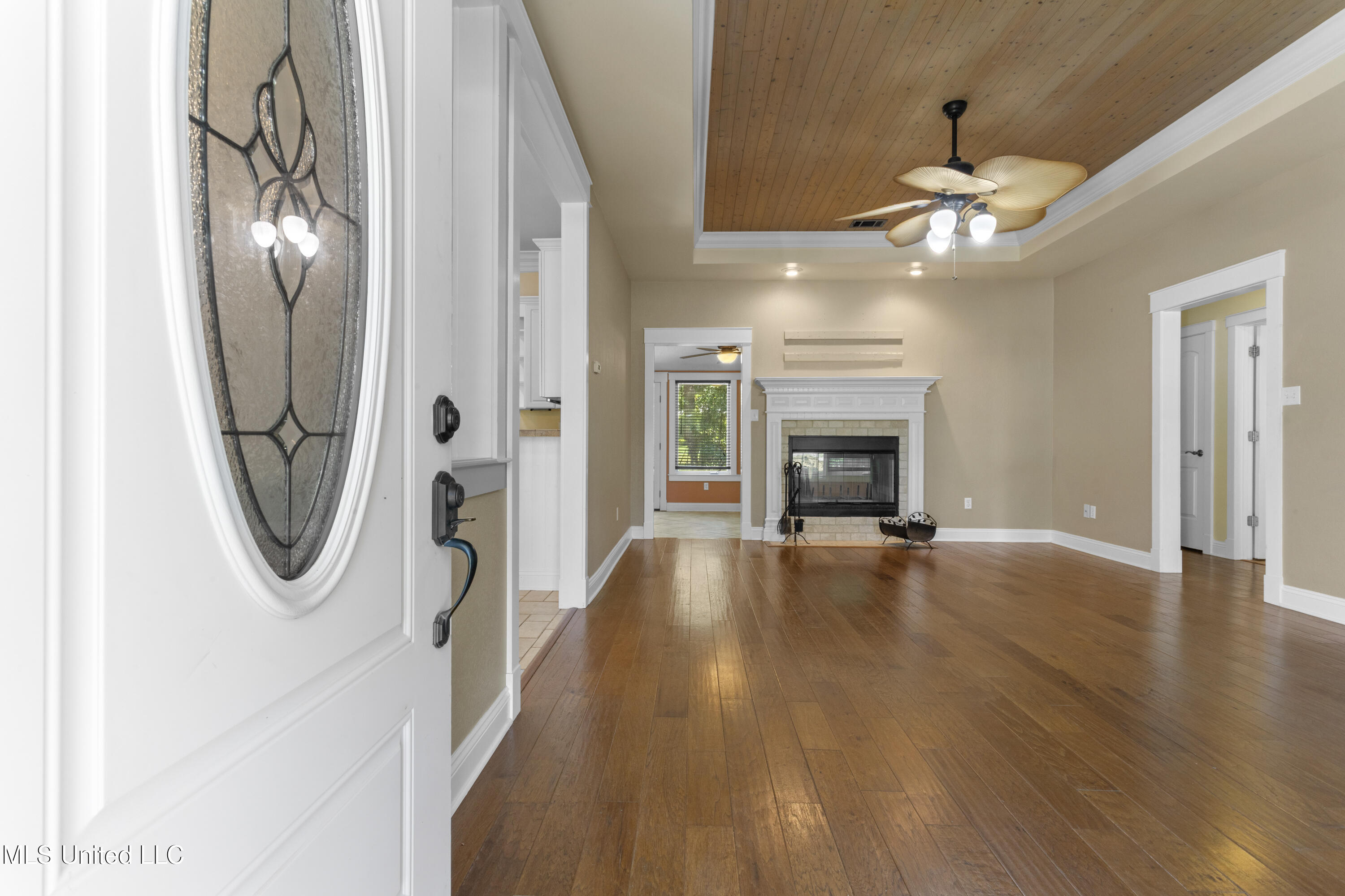 3300 Seabass Road Gautier, MS 39553 - Photo 4 of 36 0004