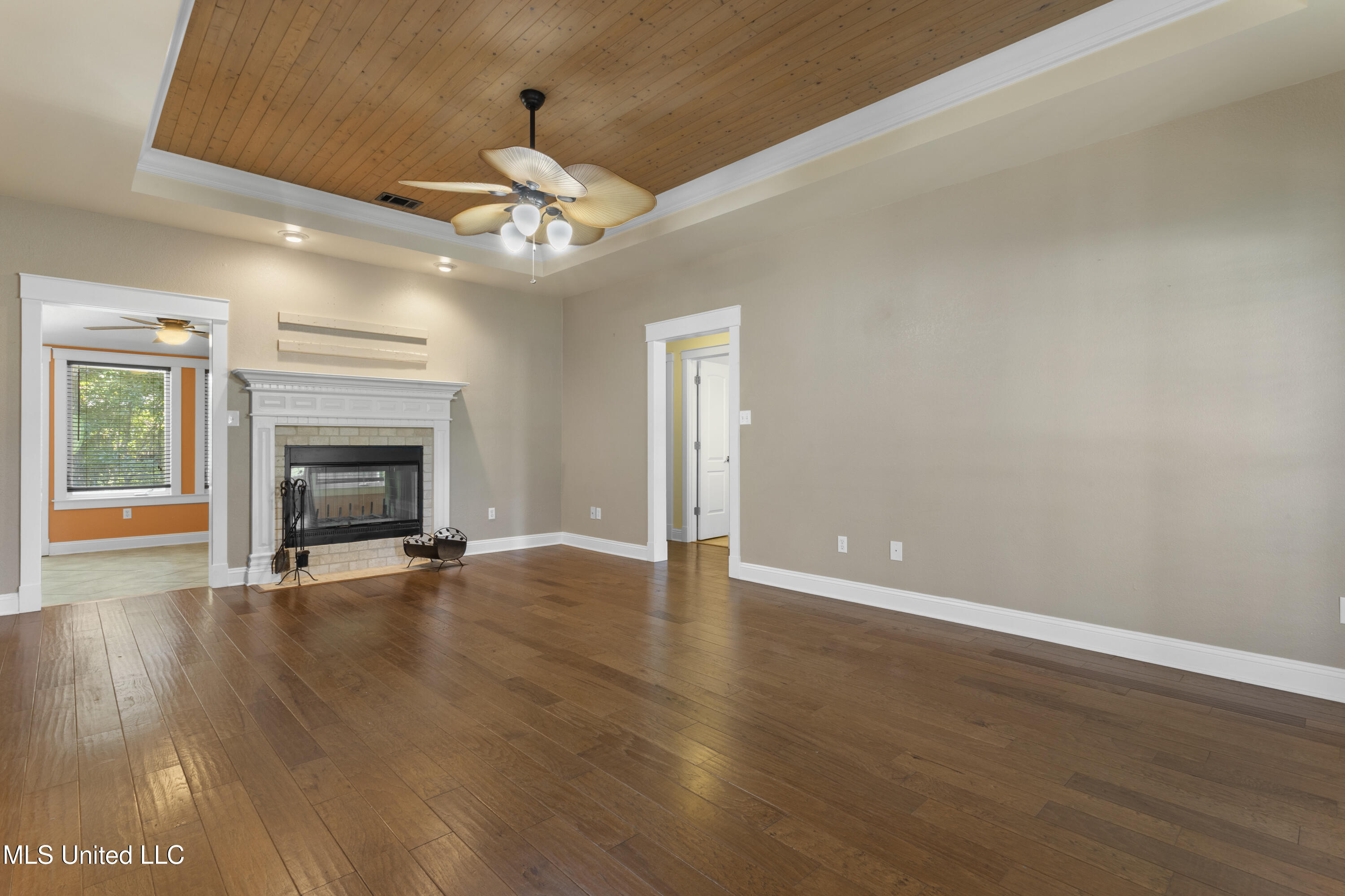 3300 Seabass Road Gautier, MS 39553 - Photo 6 of 36 0008