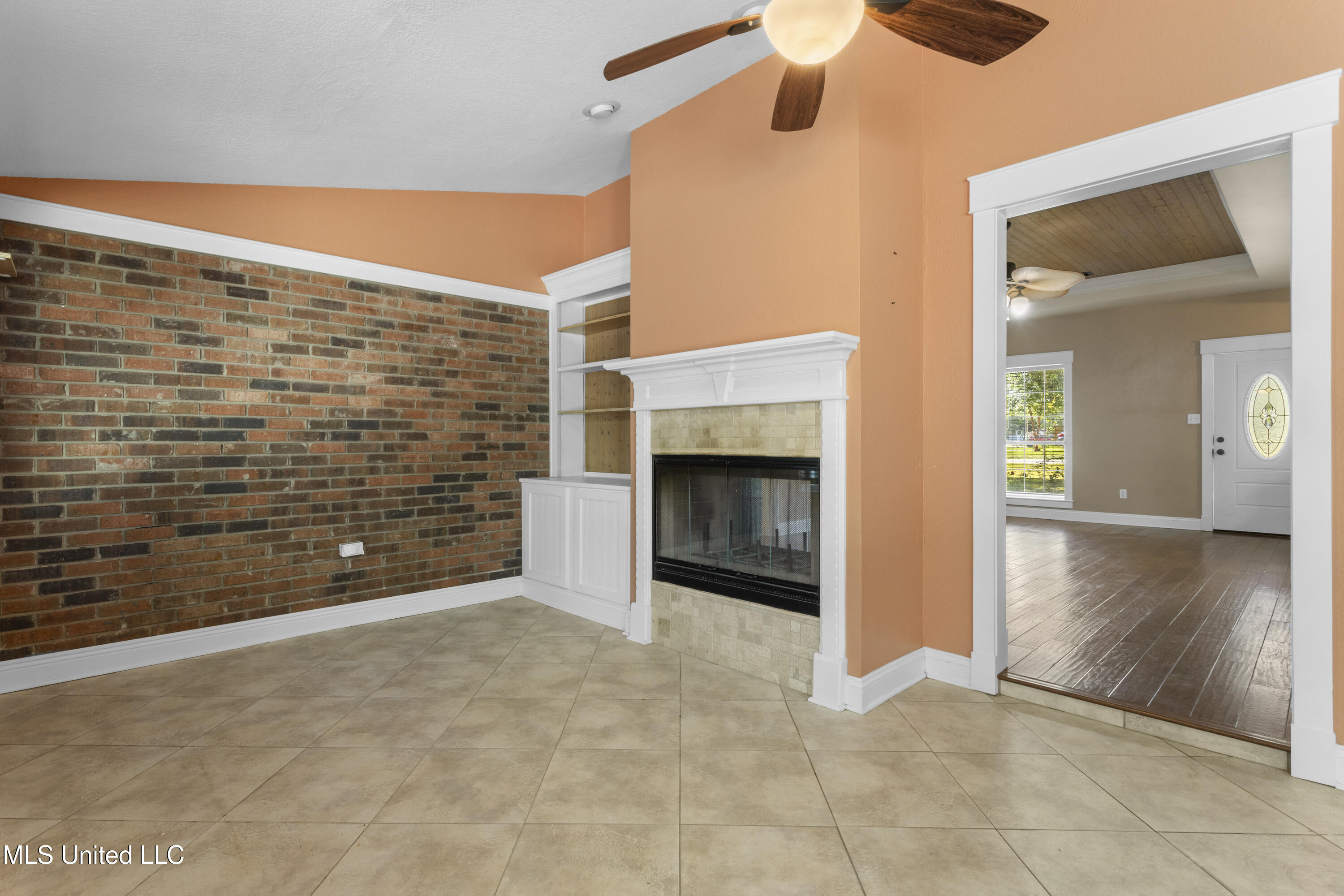 3300 Seabass Road Gautier, MS 39553 - Photo 9 of 36 0009