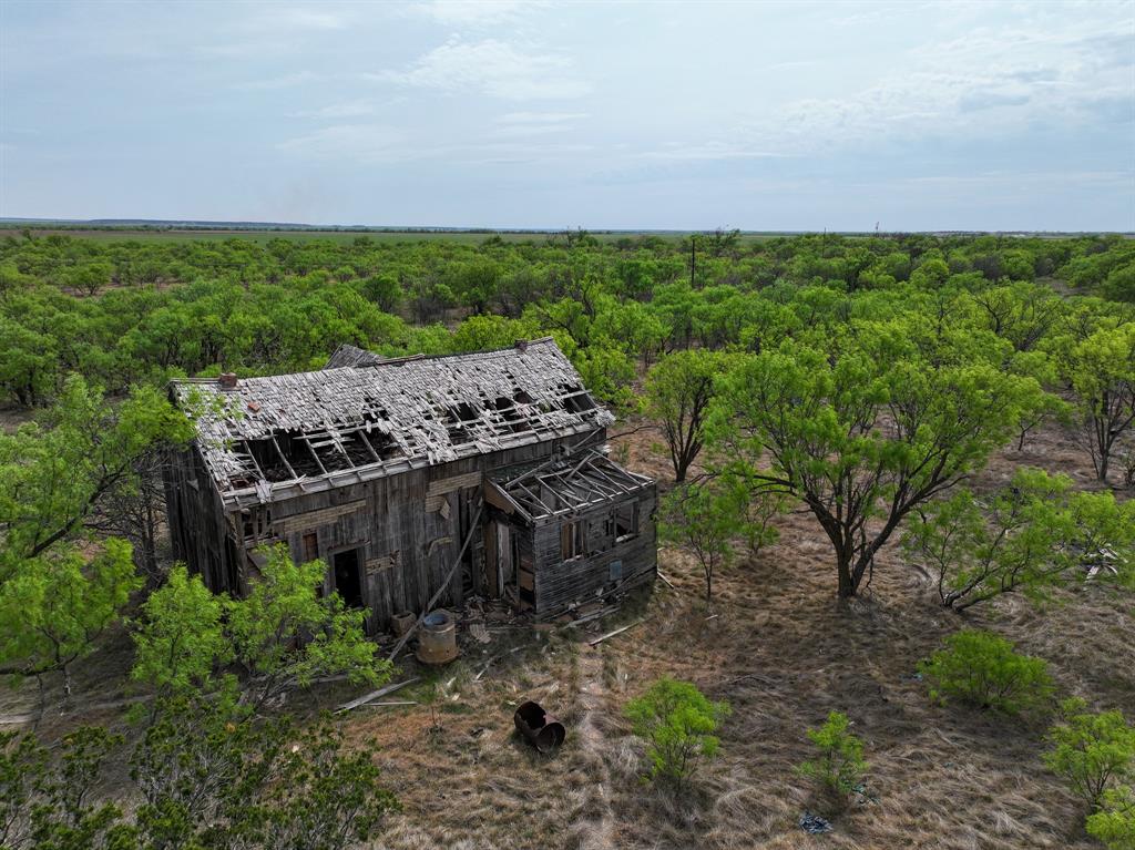 134 C R 134 Old Glory, TX 79540 - Photo 6 of 14