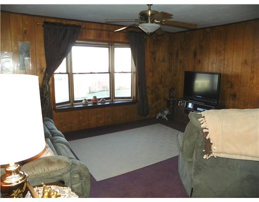 1390 Mt Pleasant Road Mount Pleasant, PA 15666 - Photo 8 of 15 Living Room.