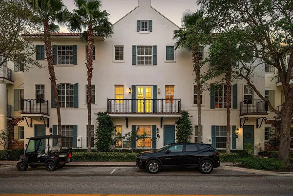$1,730,000 | 373 East Cannery Row Circle, Delray Beach, FL 33444