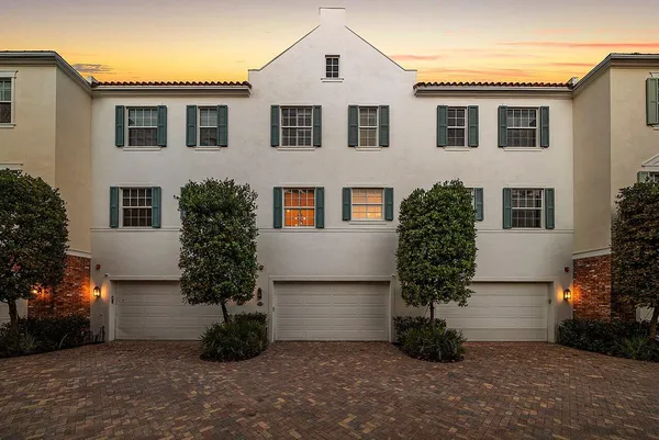 $1,730,000 | 373 East Cannery Row Circle, Delray Beach, FL 33444