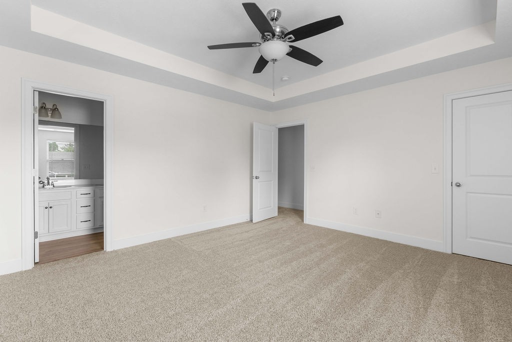 408 Brigade Court Lebanon, TN 37087 - Photo 21 of 36 a view of an empty room and a ceiling fan