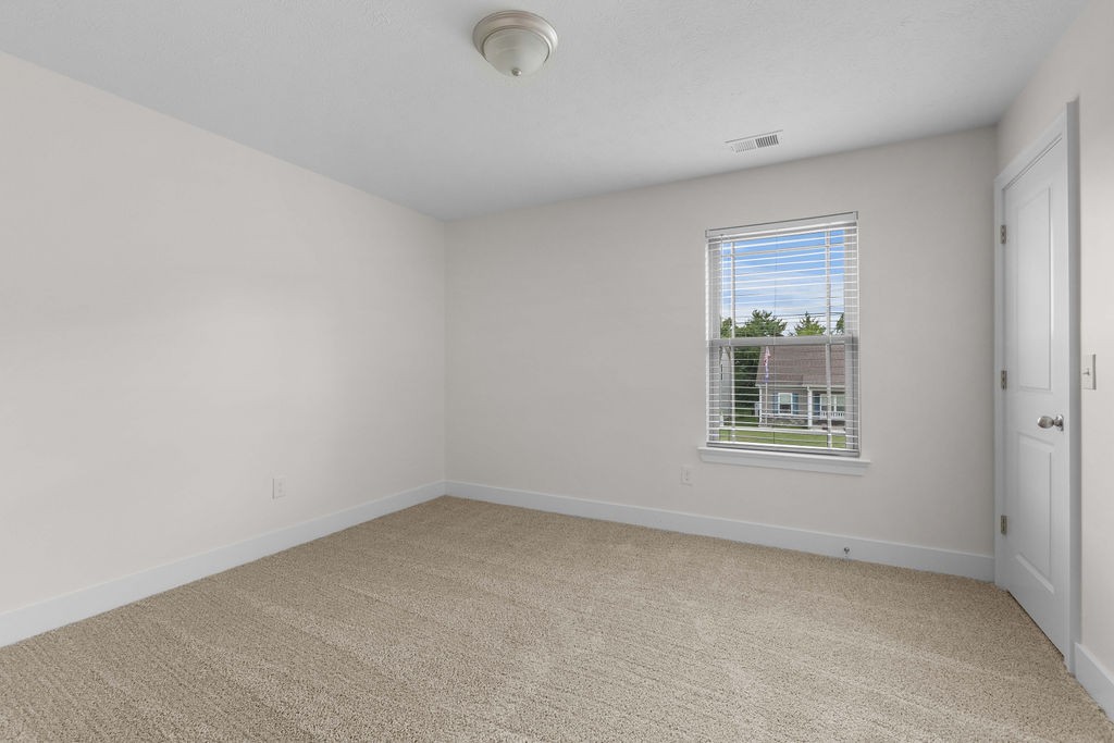 408 Brigade Court Lebanon, TN 37087 - Photo 26 of 36 an empty room with a window
