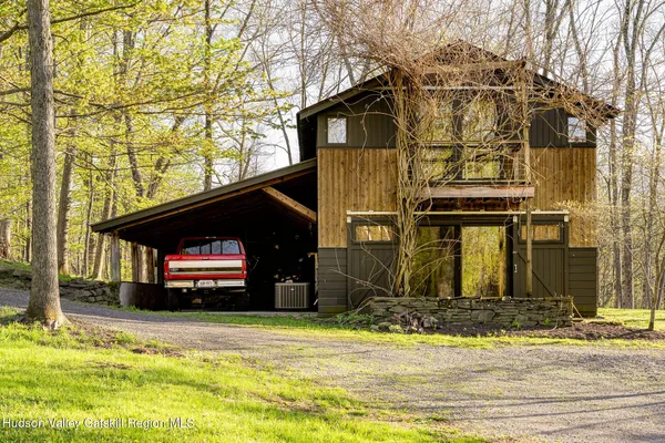 $3,500,000 | 28 Stonybrook Road, Tivoli, NY 12583