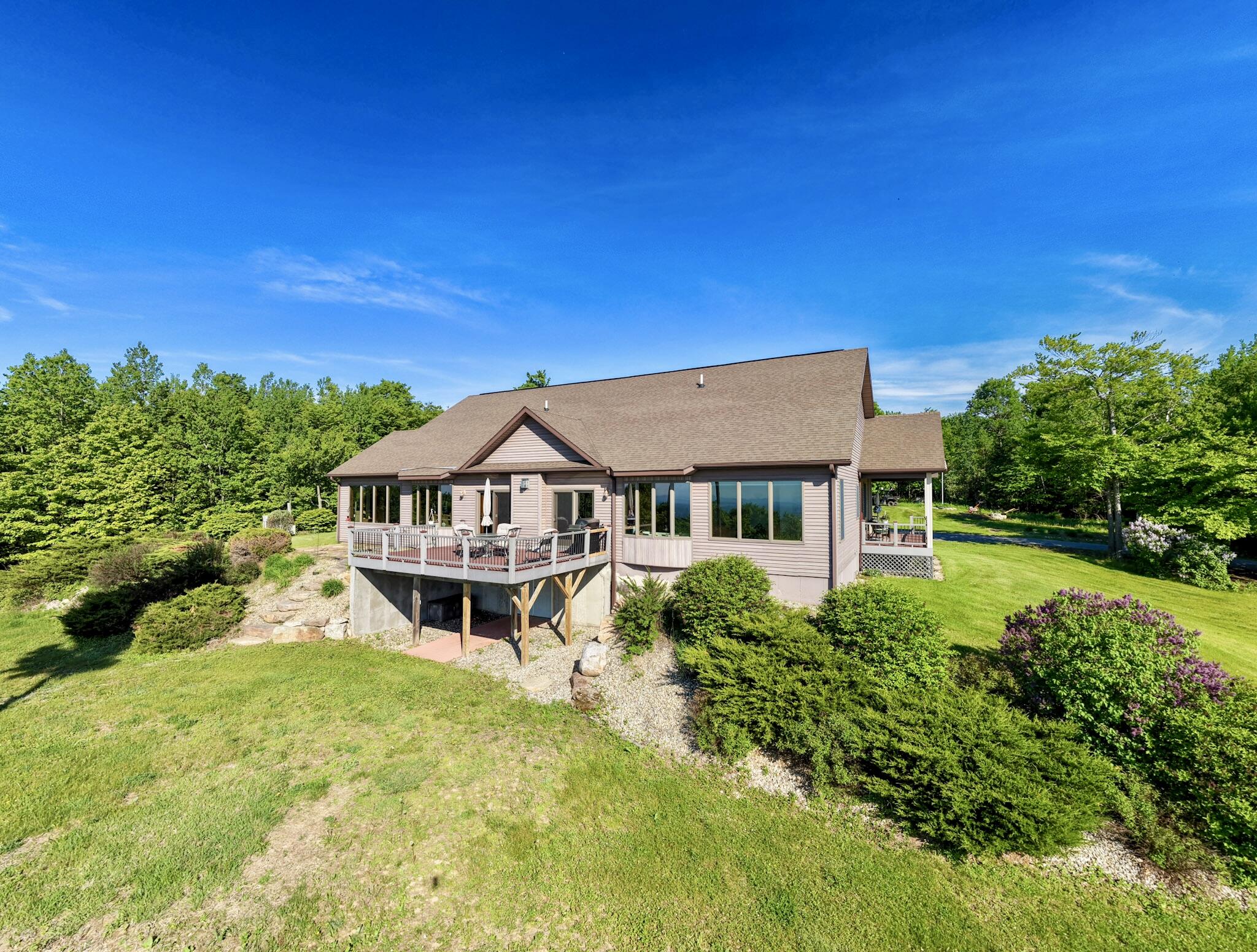 285 Agnew Road Morrisonville, NY 12962 - Photo 5 of 40