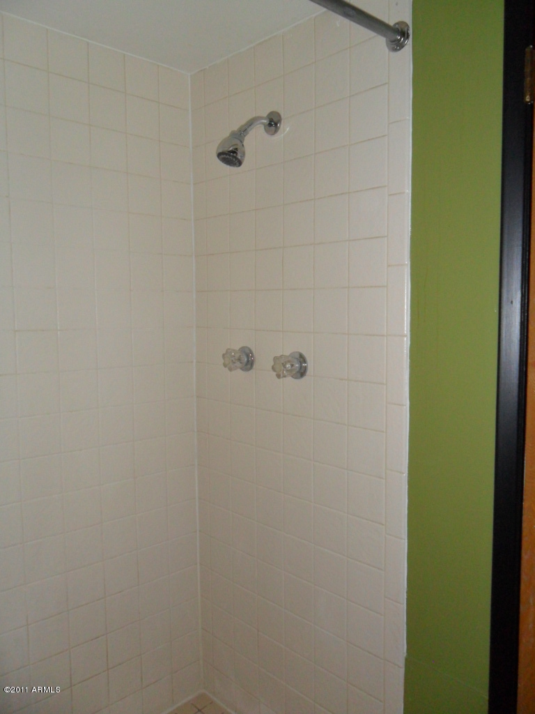3523 East Granada Road Phoenix, AZ 85008 - Photo 18 of 31 SAM_0968