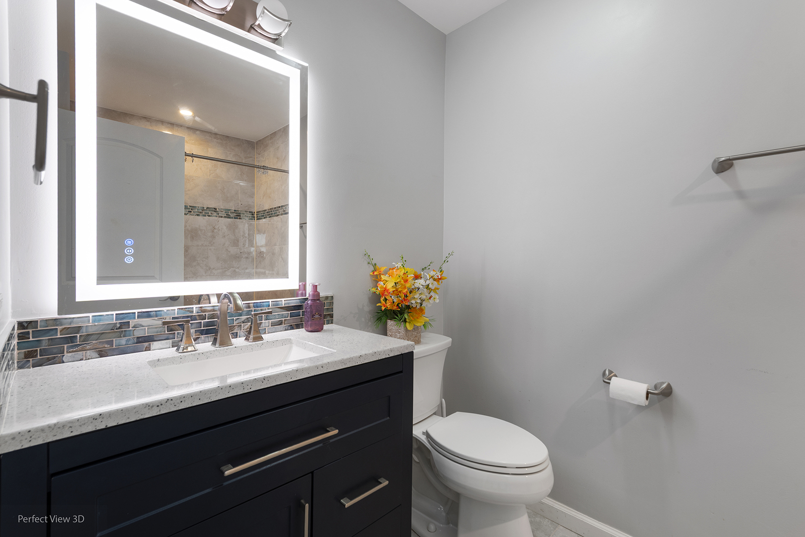 217 Oriole Road Matteson, IL 60443 - Photo 13 of 22 a bathroom with a sink toilet and mirror