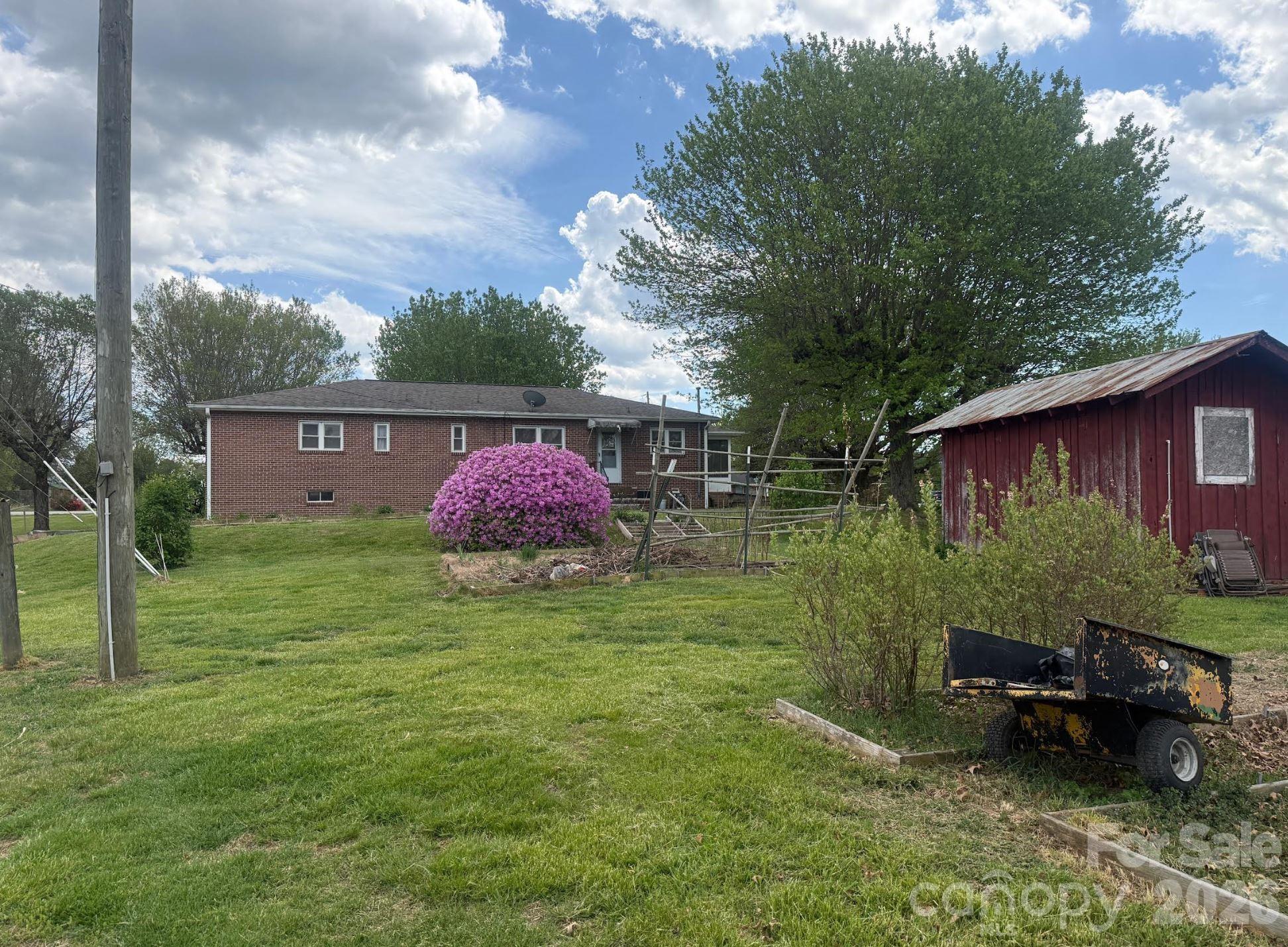 343 Brickyard Road Etowah, NC 28729 - Photo 14 of 44