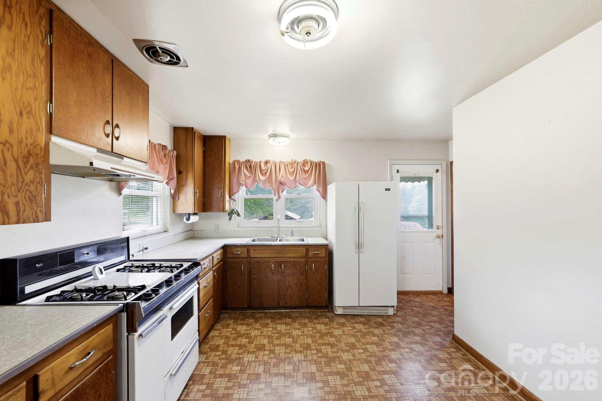 343 Brickyard Road Etowah, NC 28729 - Photo 24 of 44