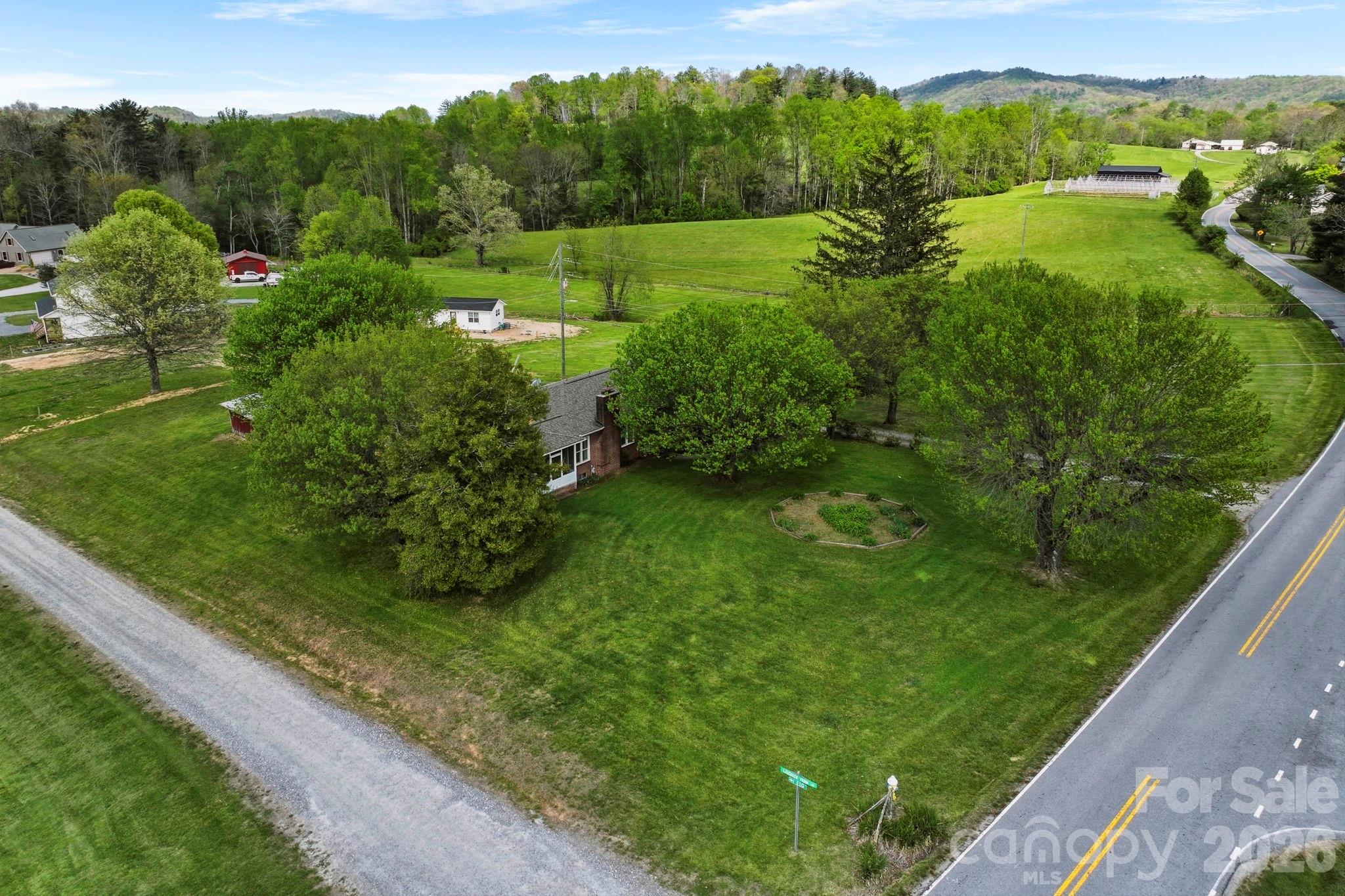 343 Brickyard Road Etowah, NC 28729 - Photo 3 of 44